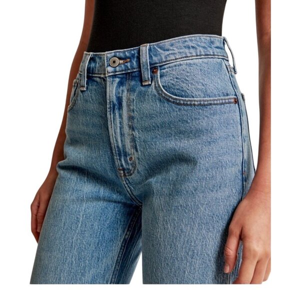 Abercrombie & Fitch Women’s 29/8 The 90s Relaxed High Rise Jeans Bootcut Leg - Picture 3 of 16